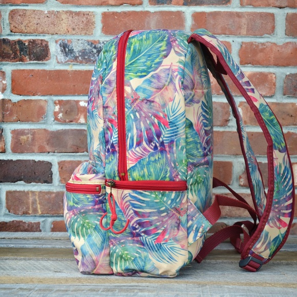 Model Miami Backpack - Picture 4 of 11